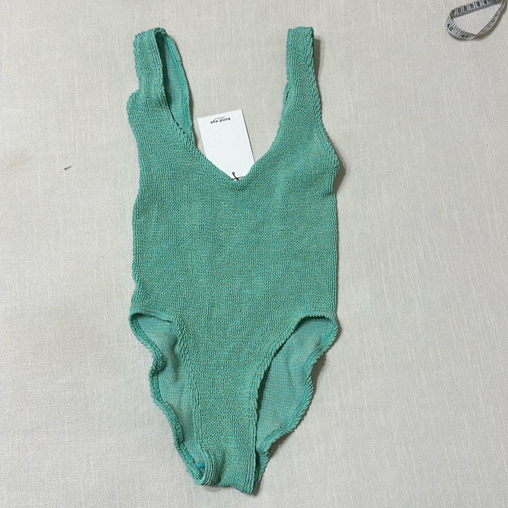 NWT Bond eye crinkle one piec one size